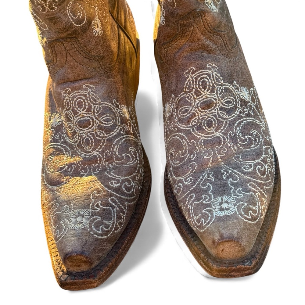 Corral Embroidered Brown Western Boots - image 3